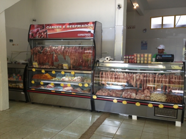 Cmara Fria e Balces Refrigerados p/ Casa de Carnes