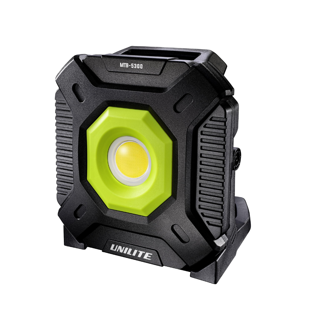 LANTERNA UNILITE 5300 LUMENS NO BRASIL 