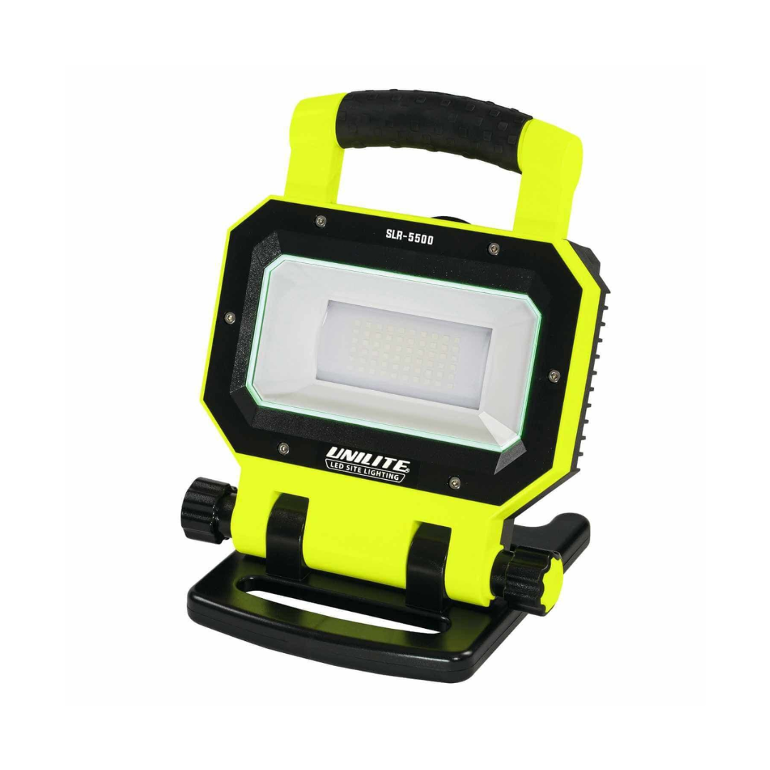 LANTERNA UNILITE 5500 LUMENS NO BRASIL